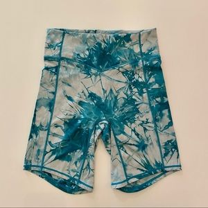 Balance Athletica Rider Short - Tie Dye Marine - M